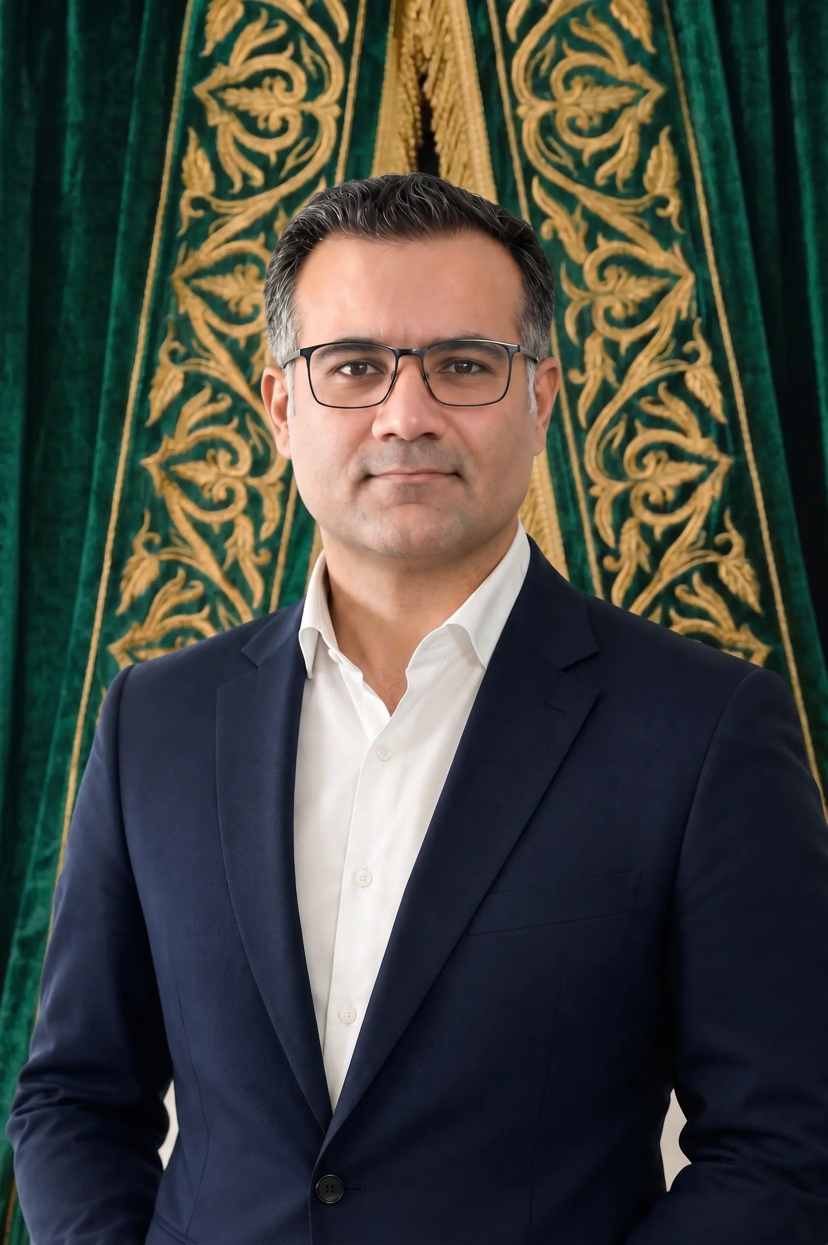 امیر حسین نیکنام